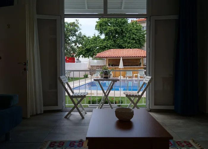 Ξενοδοχείο με διαμερίσματα Grandma's Garden