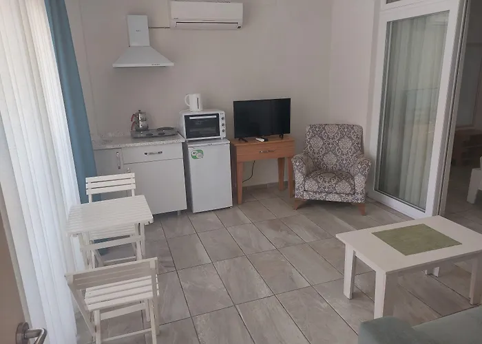 Ξενοδοχείο με διαμερίσματα Grandma's Garden Dalyan