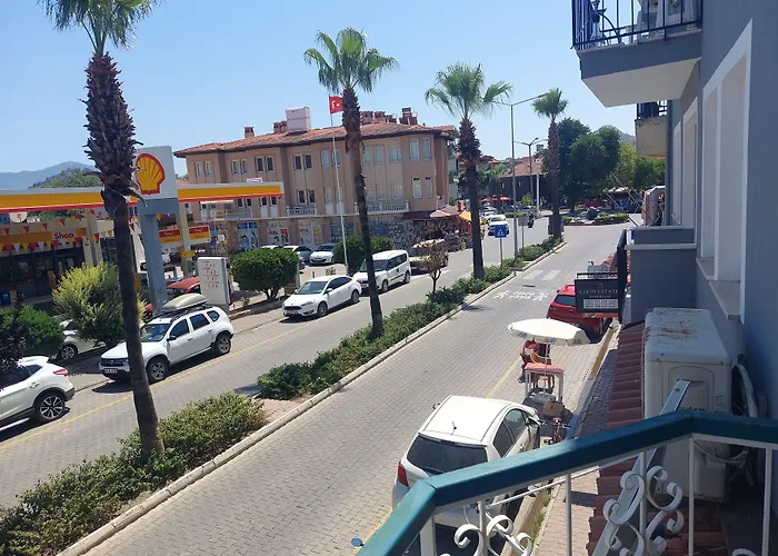 Lejlighedshotel Grandma's Garden 3*