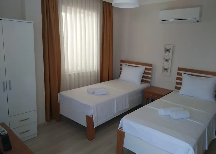 Grandma's Garden Апарт-отель Дальян